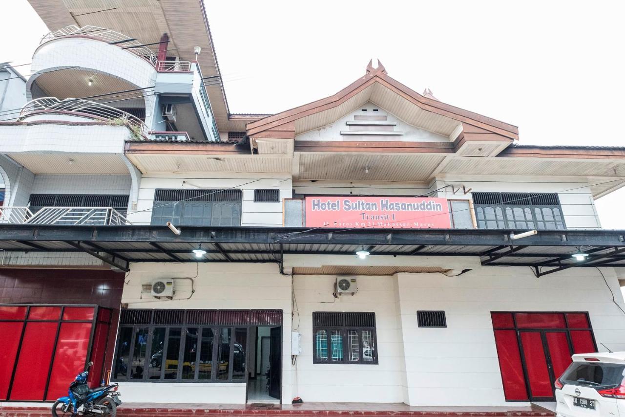 Hotel Transit 1 Makassar Redpartner Ngoại thất bức ảnh